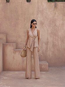 Conjunto Alfaiataria Colete Fafa Areia