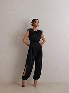 Macacão Aladin Preto (PRÉ - VENDA ENVIO 02/10)