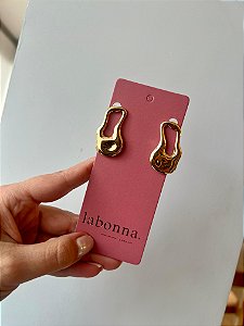 Brinco Dourado Organico Vazado