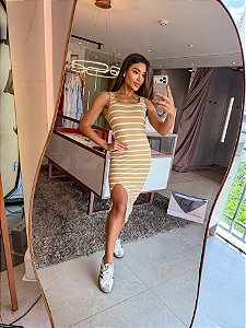 Vestido Midi Listra Fenda Frontal Camel