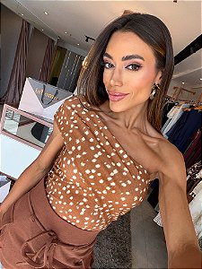Blusa Bambi Um Ombro Caramelo
