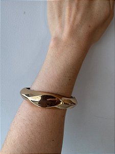 Bracelete Dourado Curvado Sofia