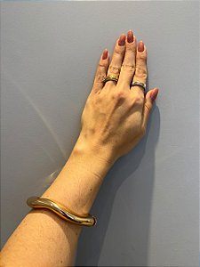 Bracelete Dourado Curvas Larissa