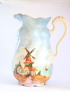 Jarra Limoges/France em porcelana pintura moinho 1900/32