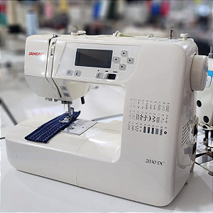 Máquina de Costura Doméstica Janome 2030DC [USADA]