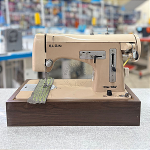 Máquina de Costura Doméstica Elgin Ultramatic [USADA]