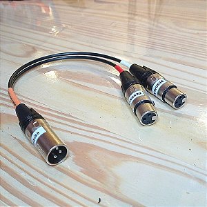 Cabo XLR Y Divisor FONE Estéreo - 2 Fêmeas - 1 Macho - 30cm Splitter