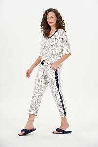 Pijama Manga Curta com Calça Pantacourt