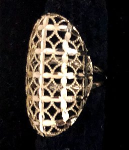 Anel diamantado oval grande - ouro18k