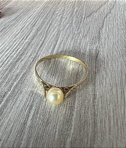 Anel de pérola em ouro 18k