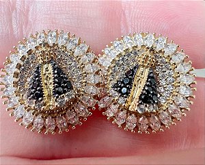 Brincos Nossa Senhora Aparecida em ouro 18k e zircônias