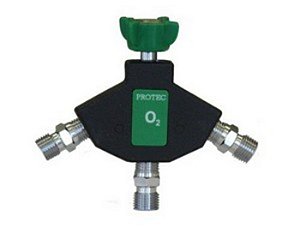TOMADA TRIPLA C/VALV IMPACTO O2