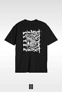 Camiseta OVERSIZED -  ESTAMPA END - PRETO