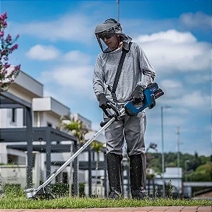 Roçadeira Profissional Bosch GFR 18V-23 18V Brushless Sem Bateria e Carregador