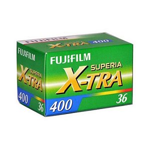 Filme 35mm - Fujifilm Superia X-tra 400 - 36exp - ISO 400 - C41