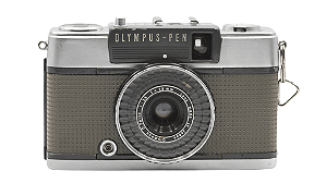 Câmera 35mm - Olympus Pen EE2 + Alça + Filme