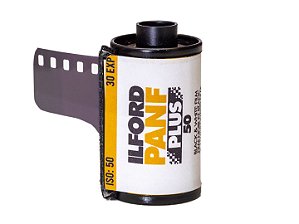 Filme 35mm Ilford PanF 50 - 30 exp - ISO 50 - Preto e Branco - Rebobinado 2023