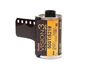 Filme 35mm - Kodak Vision 3 500T/5219 - 30 poses - ISO 400/500 - Novo