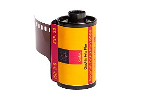 Filme 35mm - Kodak Kodalith - ISO 3-6 - Rebobinado - 30 poses - 1997 - Preto e Branco