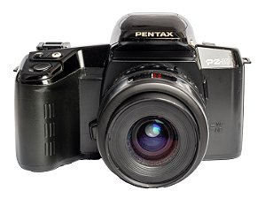 Camera 35mm - Pentax PZ-10 + Lente 35-80mm (9.4/10) + Filme, Alça e Bateria