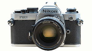 Câmera 35mm - Nikon FM2N + Lente 50mm f/1.8 + Filme