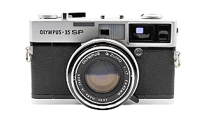 Câmera 35mm - Olympus 35SP "Spotmeter" (na caixa) + filme