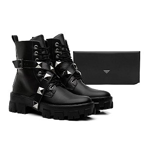 Coturno Feminino Tratorado Detalhe Metal + Carteira De Mão