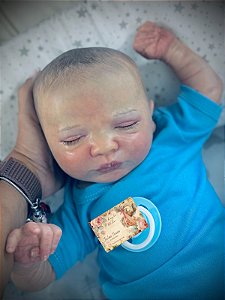 Bebê reborn kit Presley