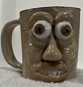 caneca careta