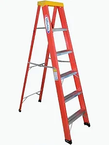 ESCADA TESOURA ALUMINIO/FIBRA 1,80M