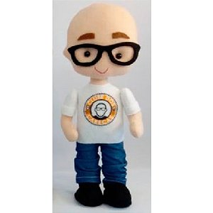 Boneco mascote do Clube dos Carecas Yul de óculos