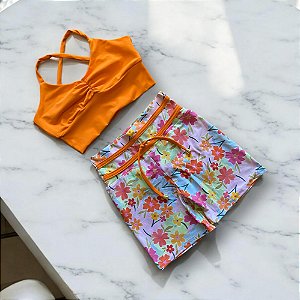 Conjunto Shorts Empina Cintura Alta Laço Fake Jardim e Top Laranja