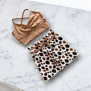 Conjunto Shorts Empina e Laço Fake Cintura Alta Animal Print Caramelo