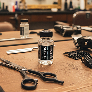 Cola Fusion 40ml Alta Fixação Para Próteses Capilares E Perucas