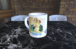 Caneca Mãe Rainha em porcelana personalizada