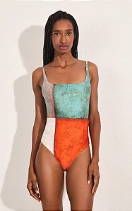 MAIÔ BÁSICO CLEAN ESCALA