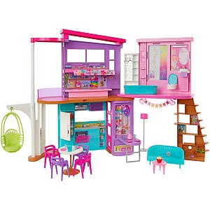 Barbie It Takes Two Pastry Café Playset with Blonde Malibu Doll & 18  Pastry-Making Accessories