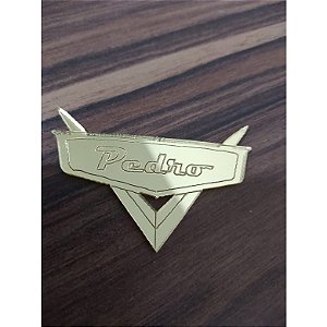 Aplique Logo Carros com nome acrílico dourado 10 unidades