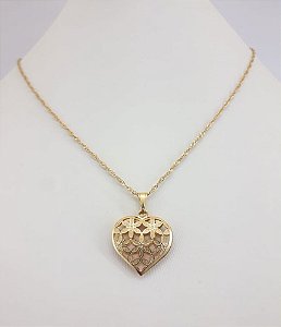 COLAR FOLHEADO A OURO COM PINGENTE CORAÇÃO