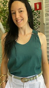 Blusa em Crepe Chanel