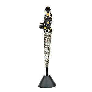 FIGURA DE RESINA PRETO E PRATA- AFRICANA- 41 CM
