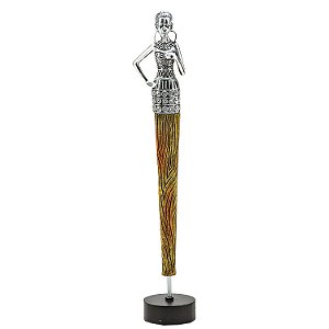 FIGURA DE RESINA PRATA- AFRICANA - 44 CM