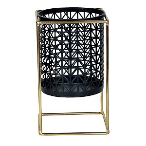 CACHEPOT EM METAL PRETO E DOURADO 13CM X 13CM X 21,5CM