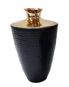 VASO MARTELADO PRETO E DOURADO 17X17X28CM