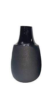 VASO TEXTURIZADO PRETO 15X15X27CM