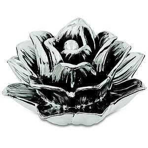 FLOR PRATA EM CERAMICA