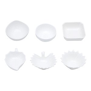 CJ 18 PETISQUEIRAS DE PORCELANA DIVERSOS FORMATOS