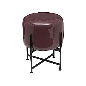 BANQUETA MARROM COM BASE DE METAL PRETA