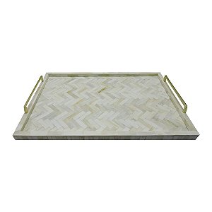 BANDEJA DE RESINA ESTILO OSSO BEGE COM ALCAS DE METAL DOURAD
