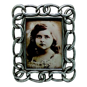 PORTA RETRATO DE RESINA C/ ACABAMENTO ELOS PRATEADOS